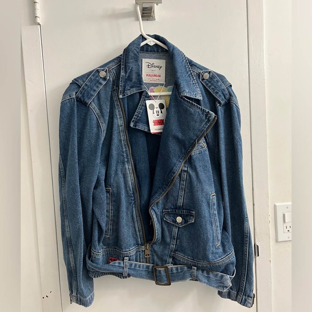 Disney collab with Pull&Bear Blue Denim vintage vibe Jacket